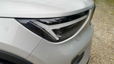 Volvo XC40 2.0 B4P Ultra Dark 5dr Auto Petrol Estate